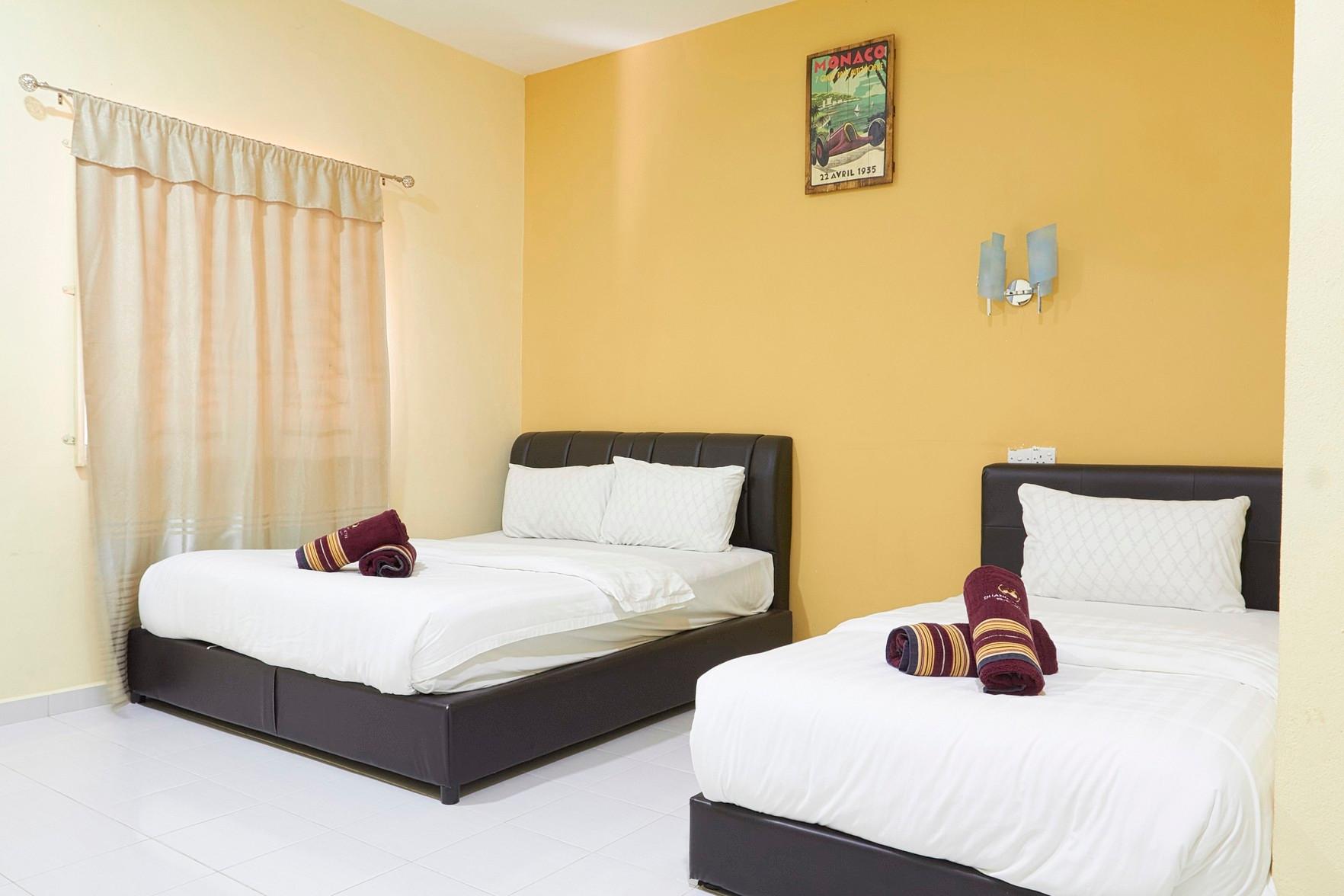 Superior, Triple, 1 Queen and 1 Single Bed