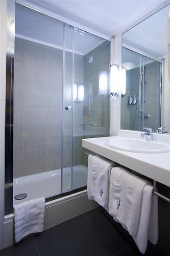 Room, Single, Double Bed, Lero Hotel 2/2