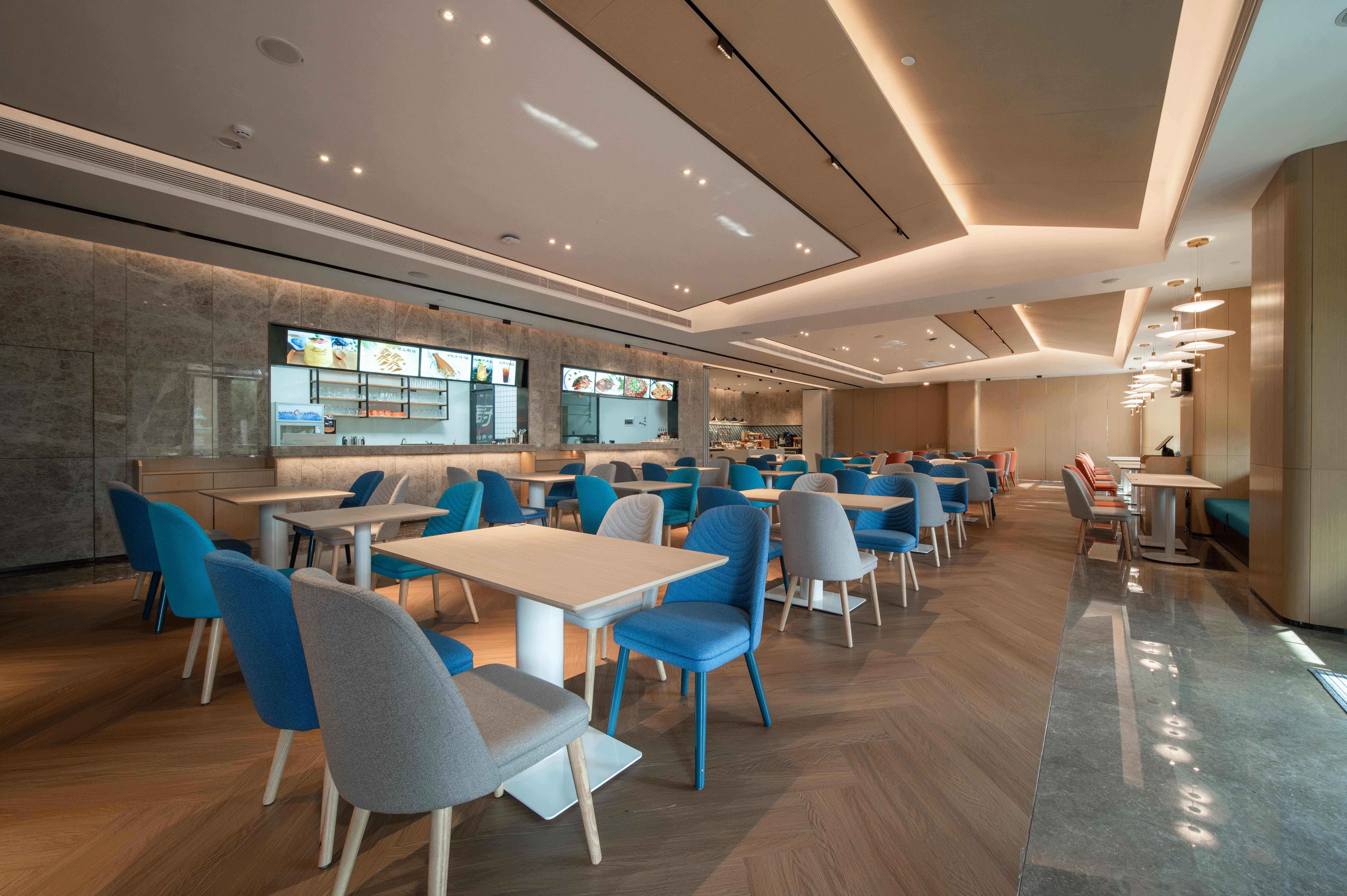 Holiday Inn Express Guangzhou Panyu 25/40