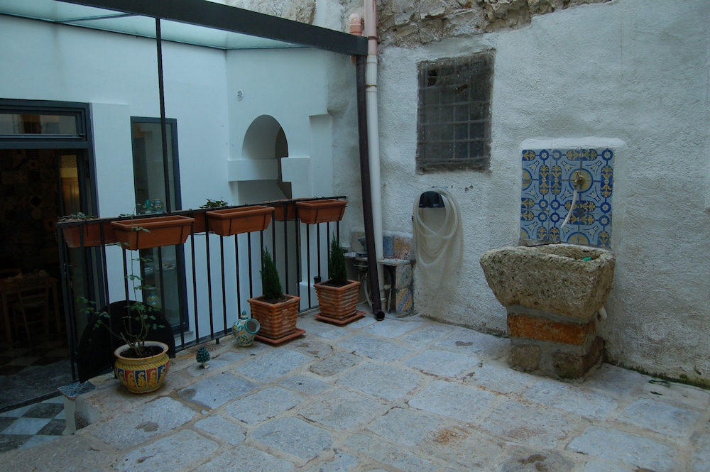 Bed and Breakfast Federico Secondo 10/70