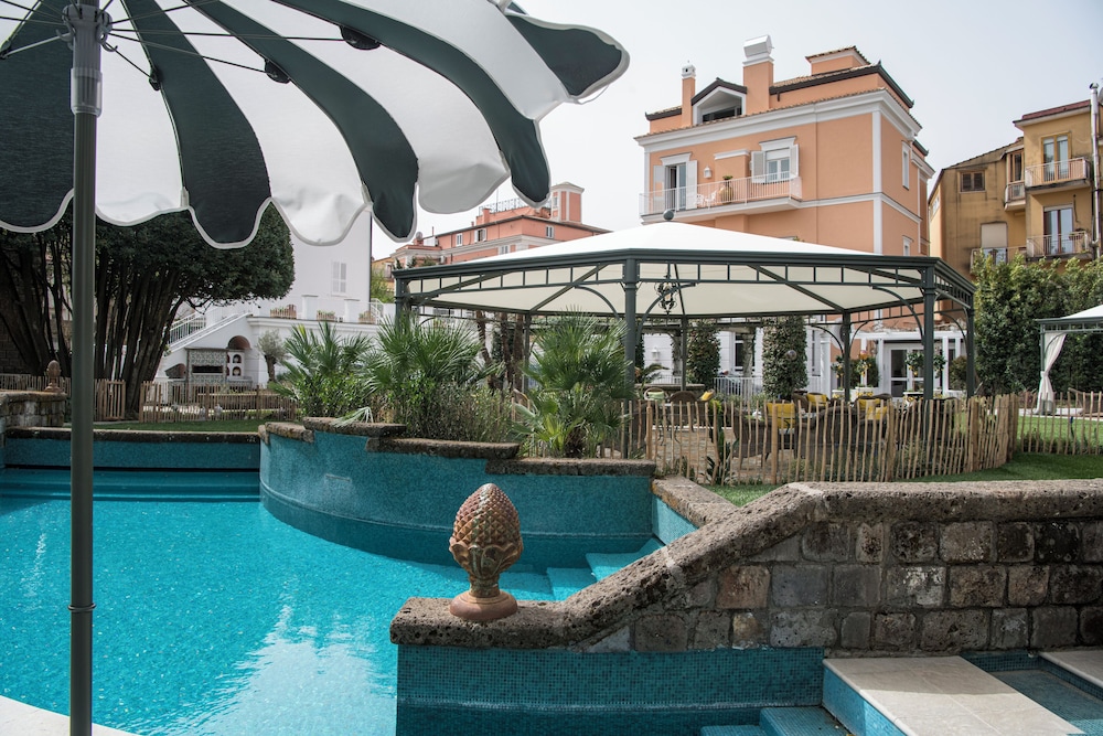 Boutique Hotel Ristorante Don Alfonso 1890 44/50
