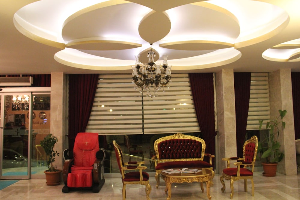 Grand Ezel Hotel 7/50