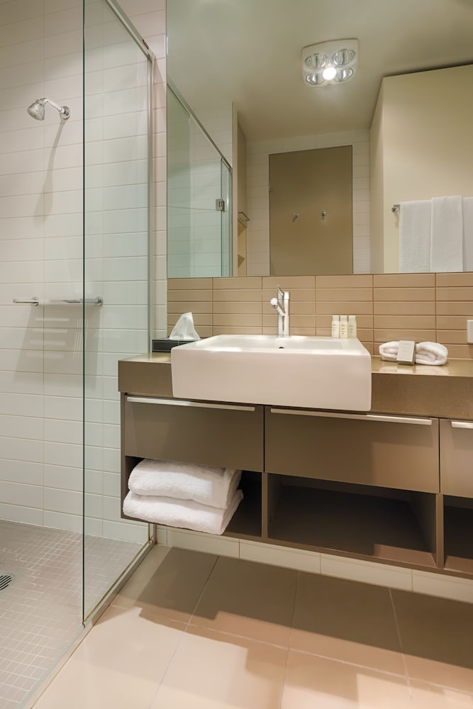 Caroline Serviced Apartments Brighton 11/25