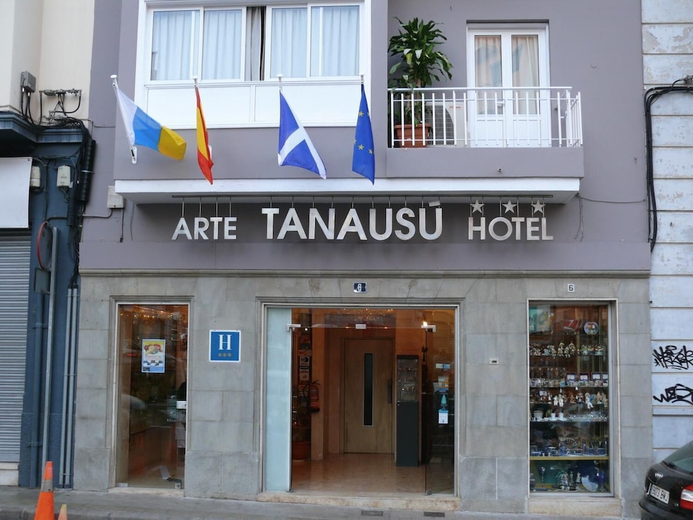 Tanausu 2/24