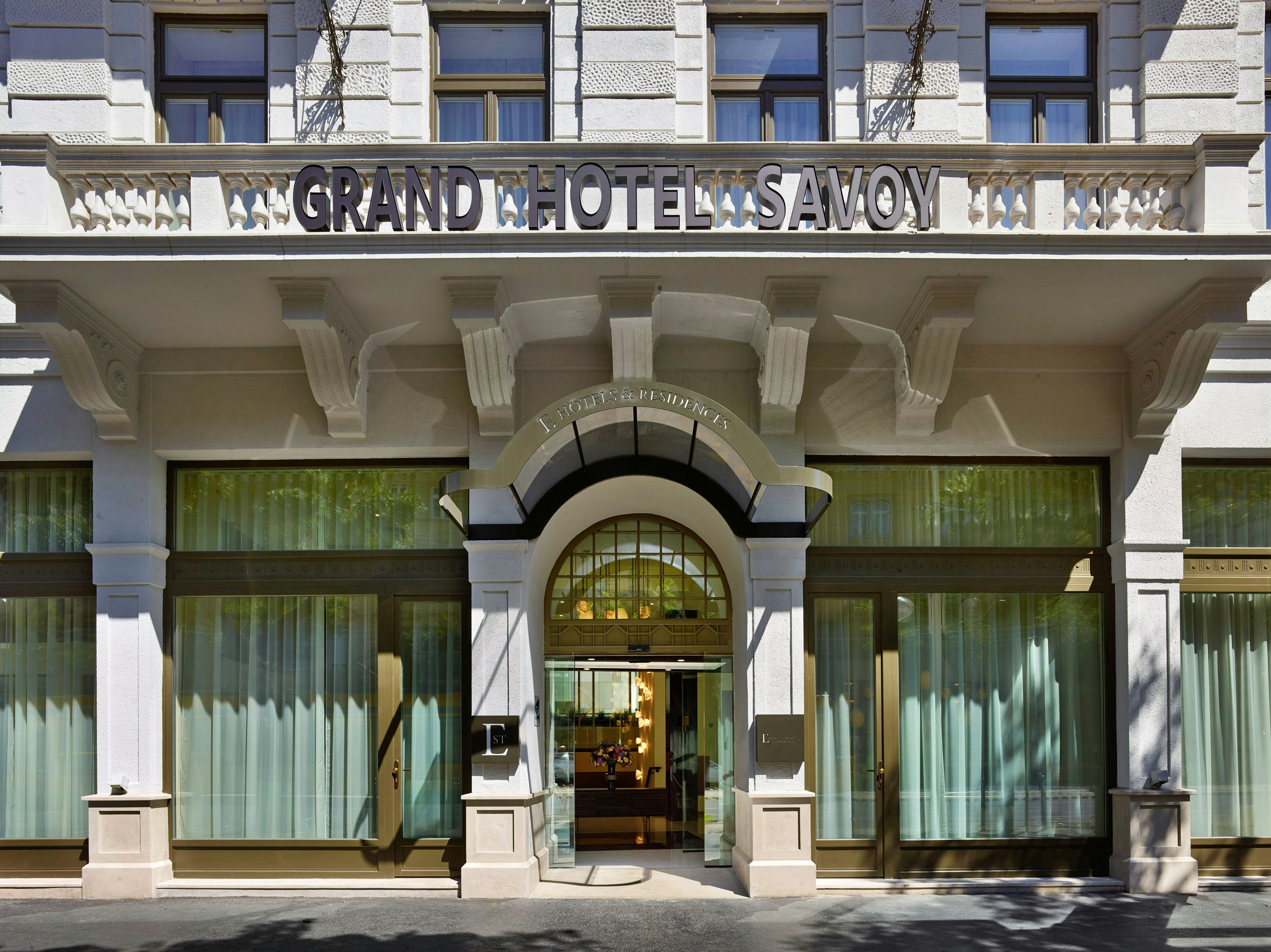 EST Grand Hotel Savoy in BUDAPEST
