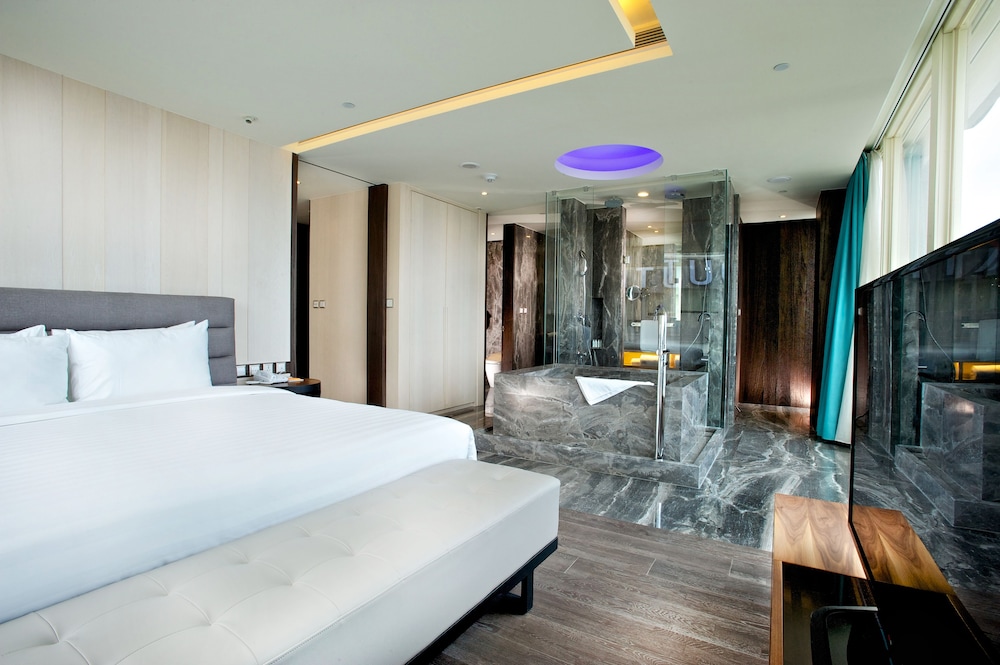 Inhouse Hotel Yehliu 20/50
