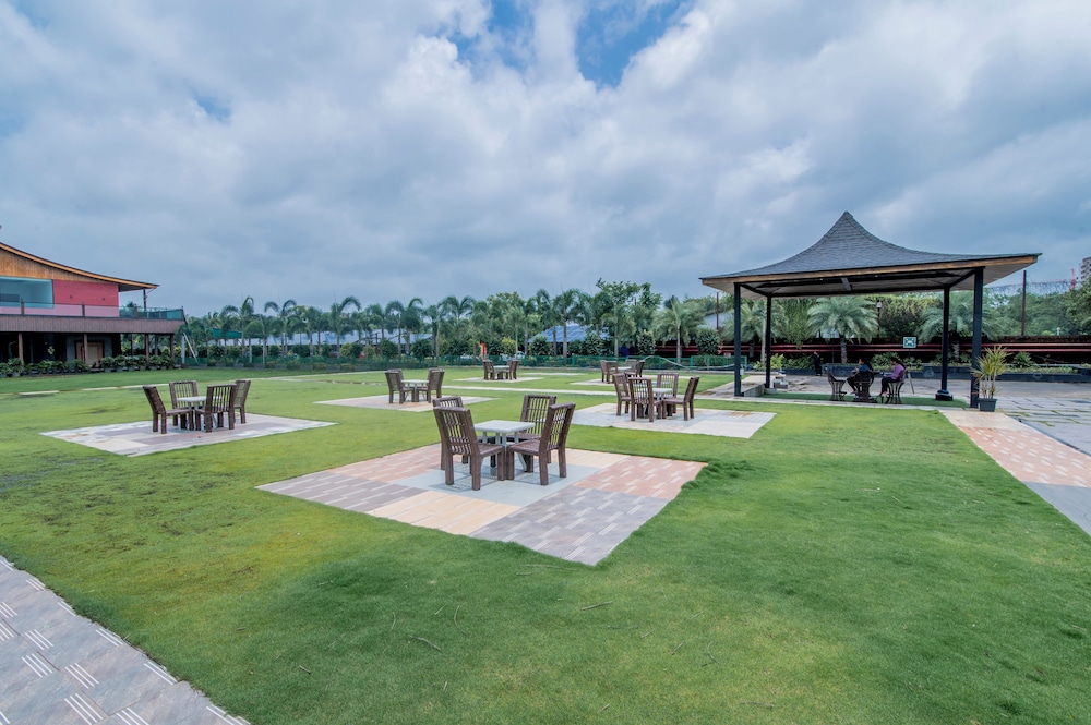 Saya Grand Resort By Treat Thane 45/50