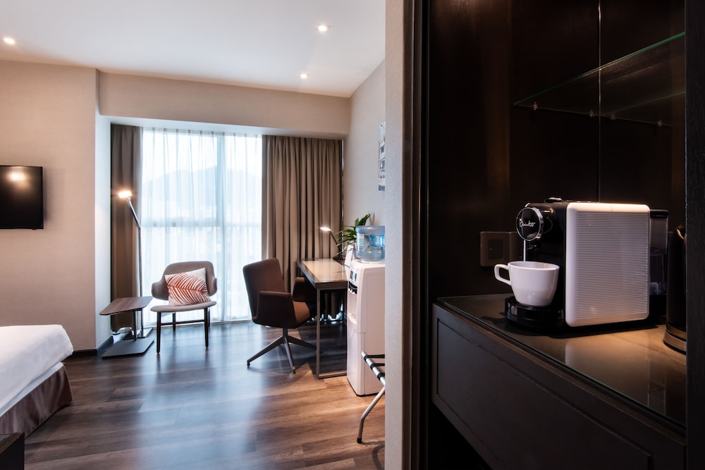 Olive Tree Hotel 33/63