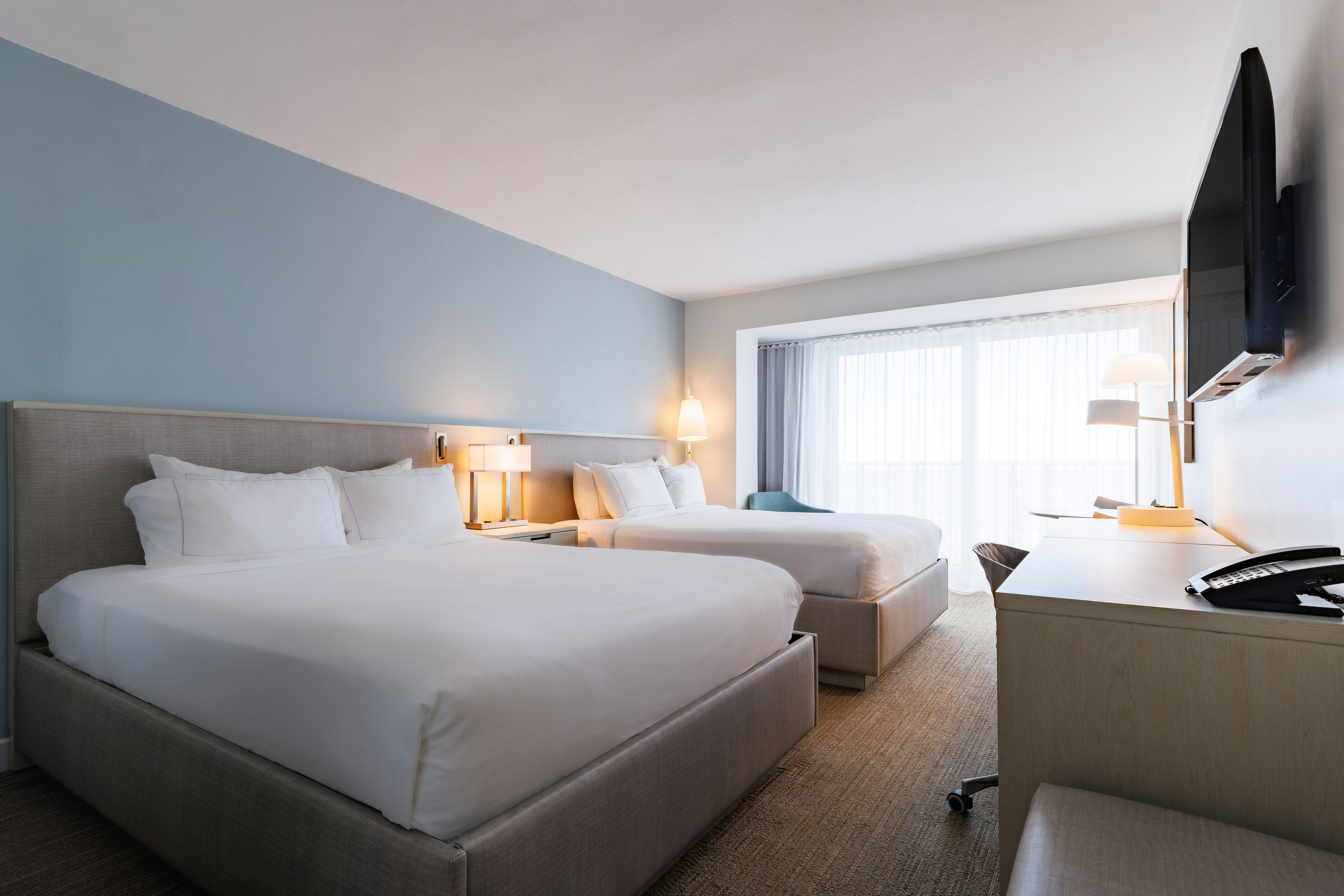 ROOM, 2 QUEEN BEDS, BLUE TOWER