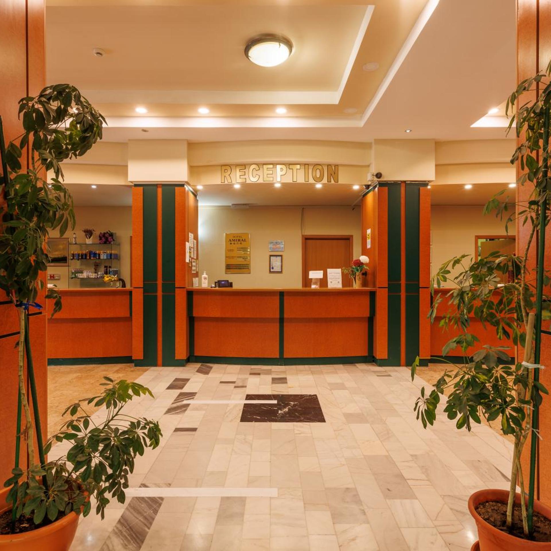Amiral Hotel 9/55