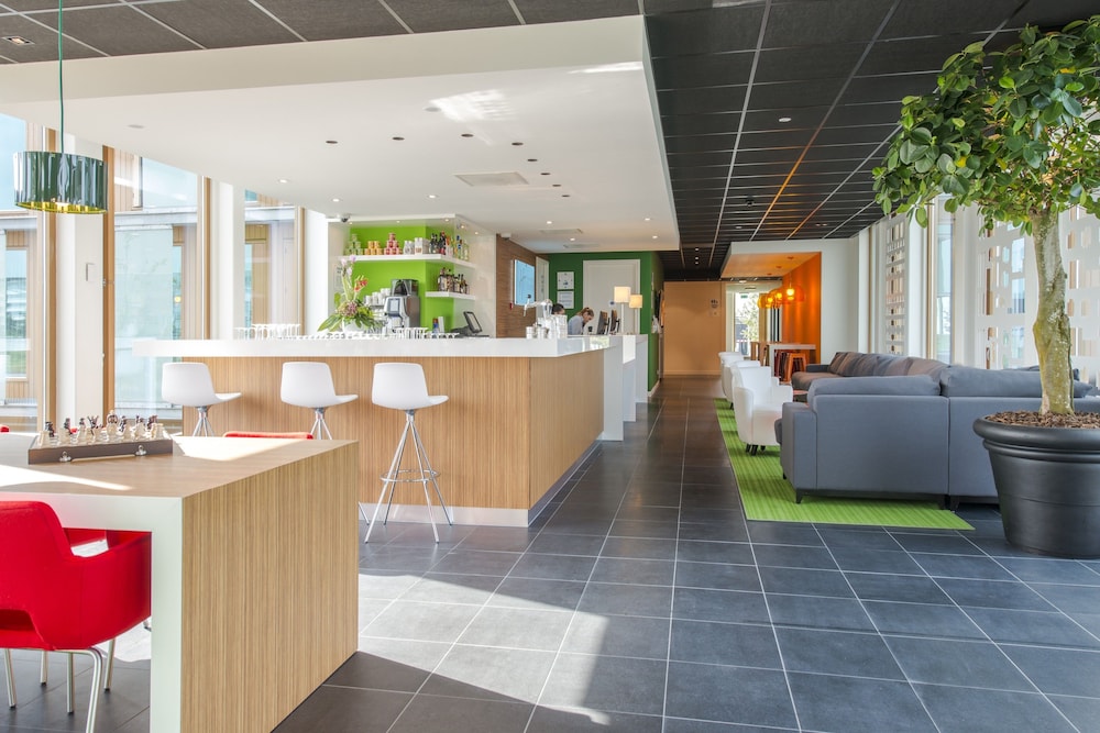 HOLIDAY INN EXPRESS UTRECHT - PAPENDORP 8/61