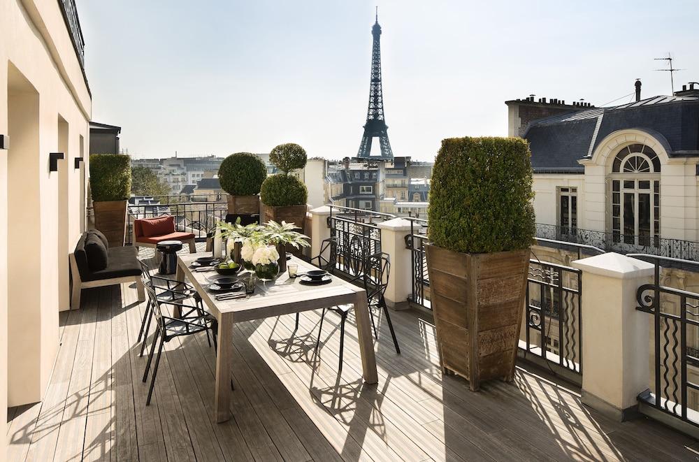 Hotel Marignan Champs Elysees 60/70