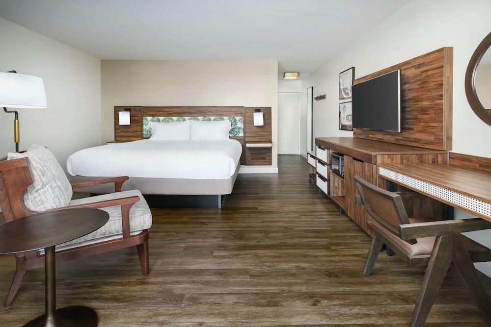 Hampton Inn Key West Fl 32/43