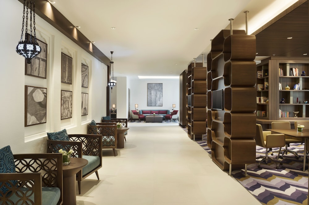 Hampton by Hilton Dubai Airport 11/25