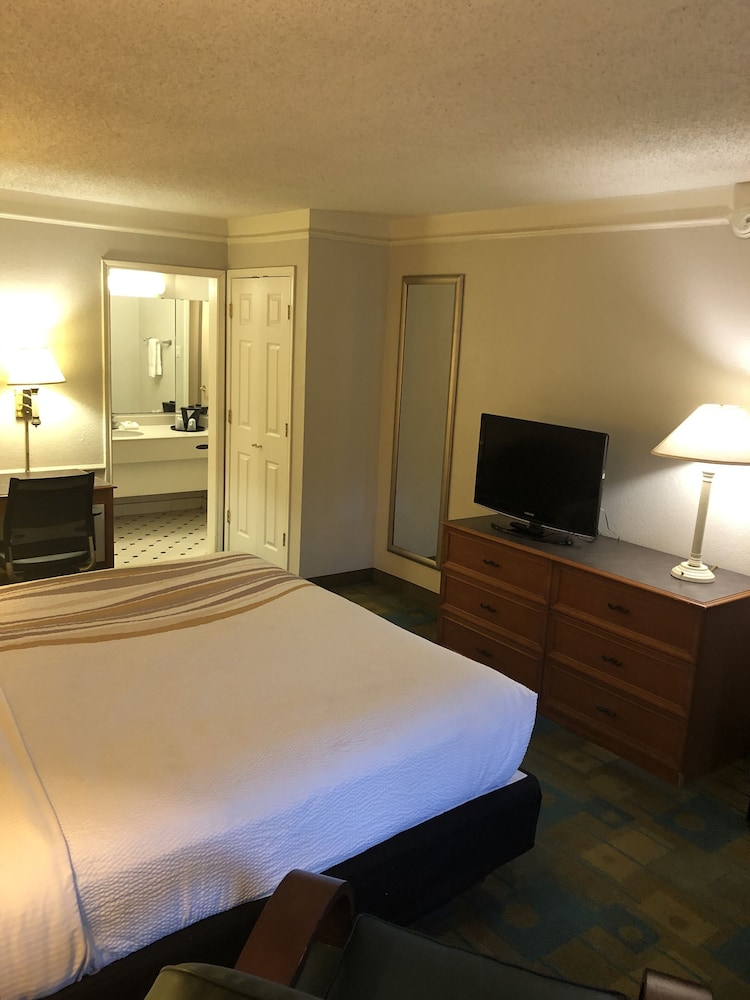La Quinta Inn by Wyndham Austin Oltorf 13/33