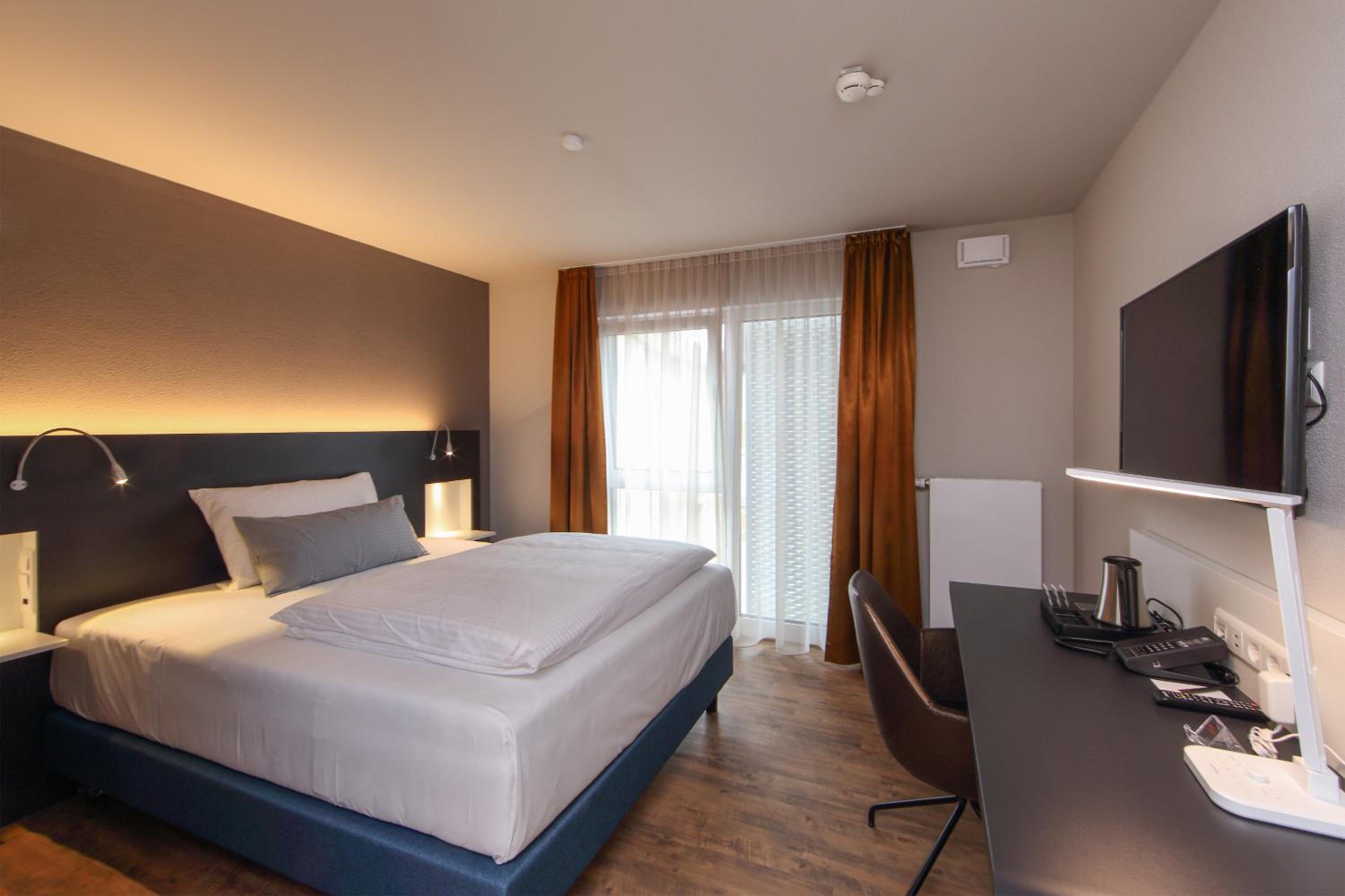 Lifestyle, Business, Garden, King Bed, Terrace