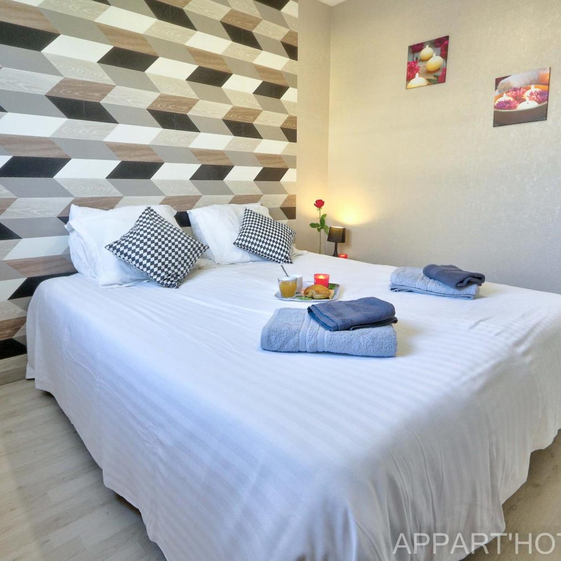 Appart hotel Cholet Carteron 5/50