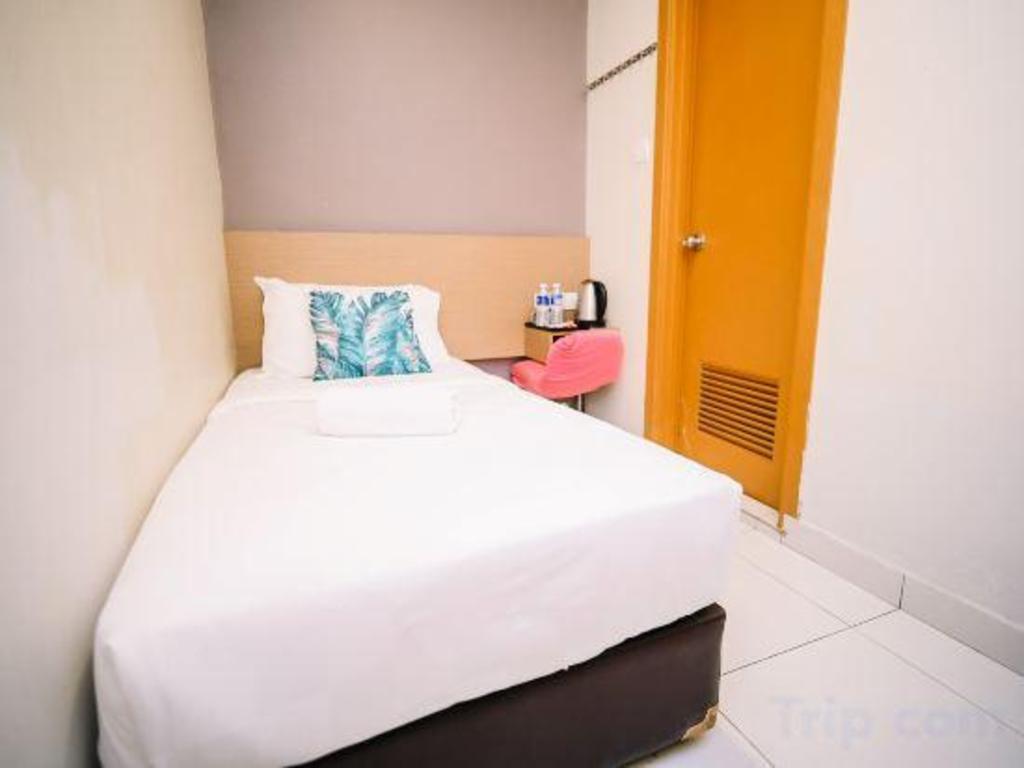 Swing & Pillows at PJ21 Petaling Jaya 23/34