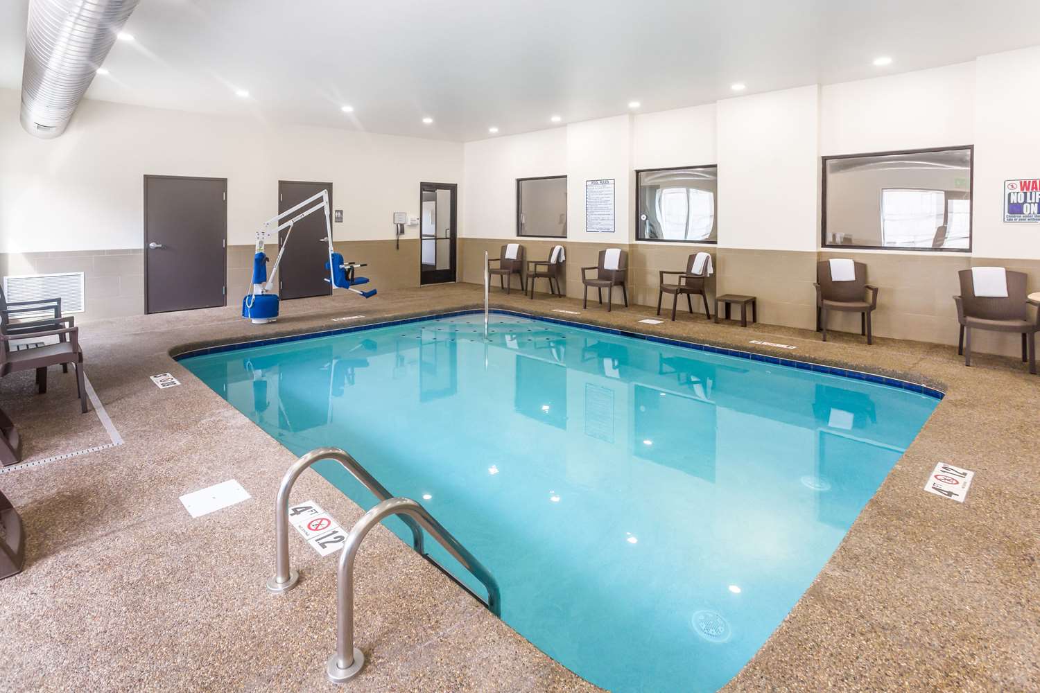 Sleep Inn Logan Ohio-Hocking Hills 16/22