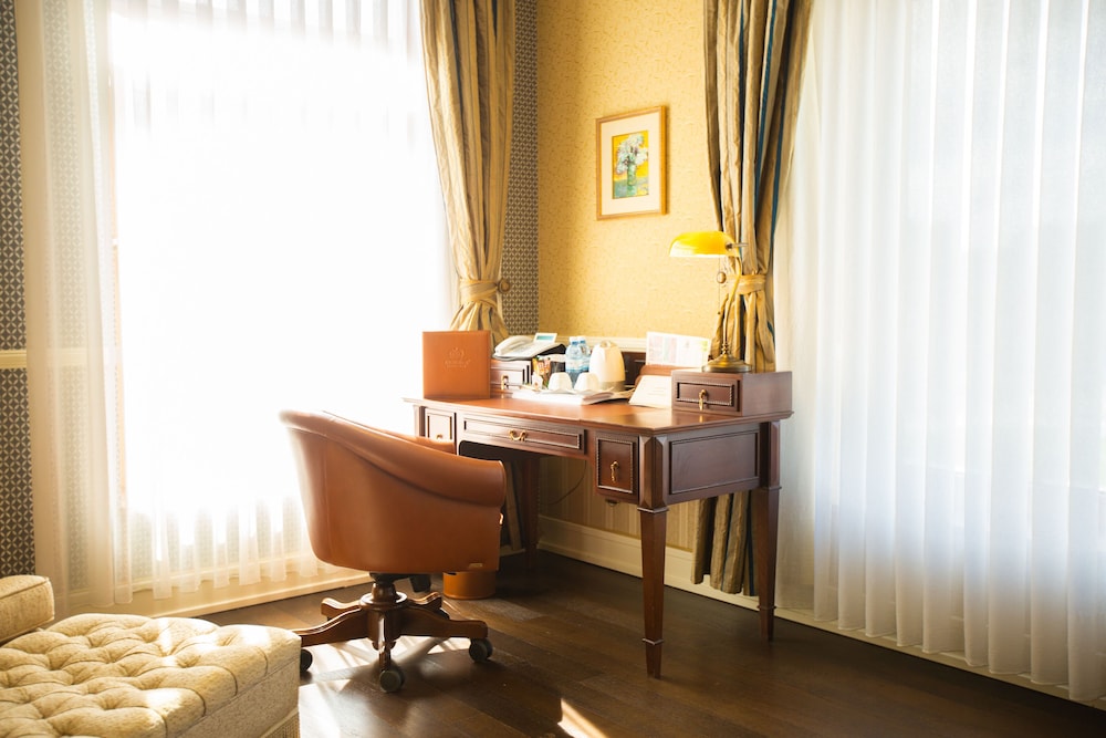 Excelsior Hotel & Spa Baku, Curio Collection by Hilton 76/82