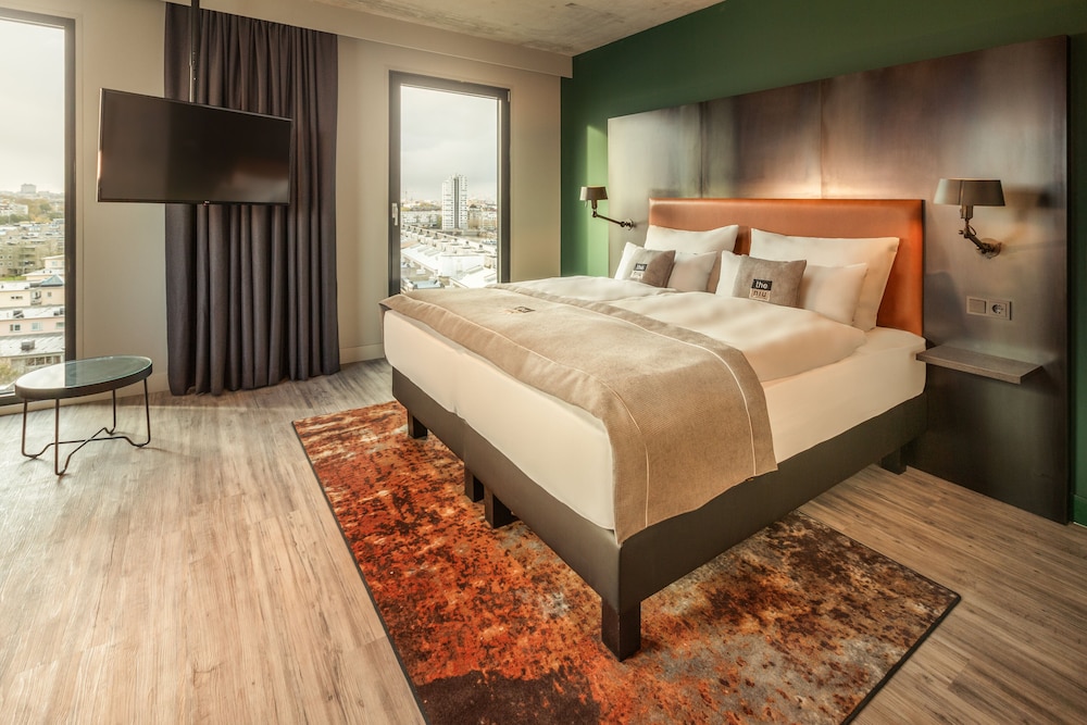 Holiday Inn - the niu, Fender Amsterdam by IHG 13/64