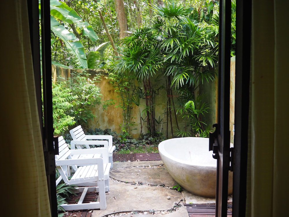 Baan Panwa Resort Spa 13/35