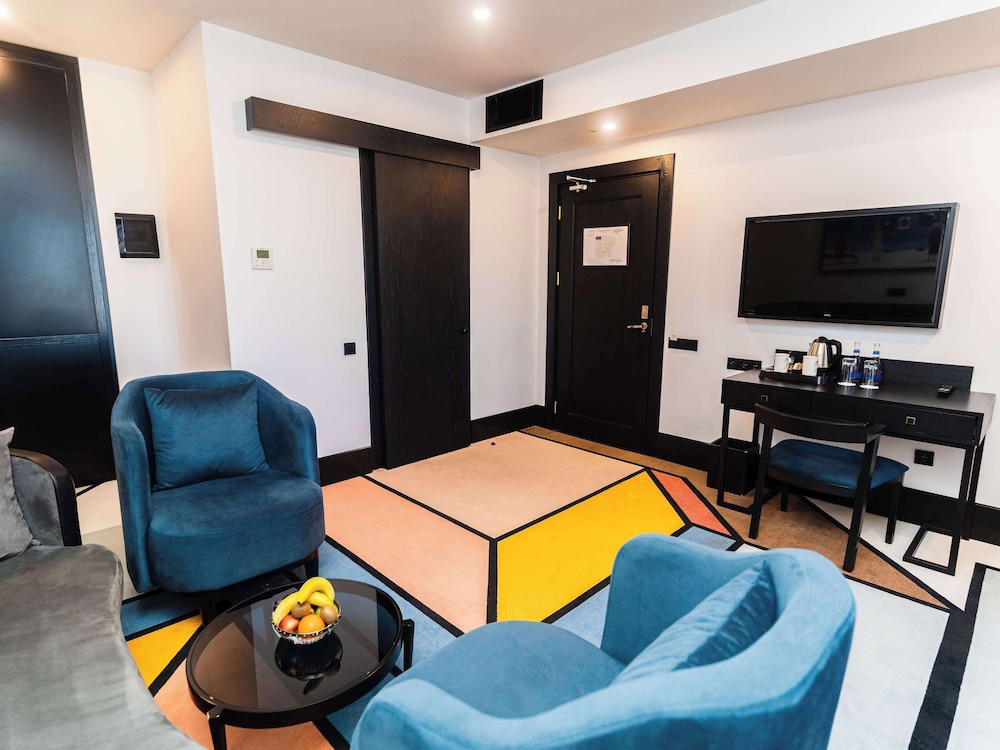 Mercure Baku City 35/50