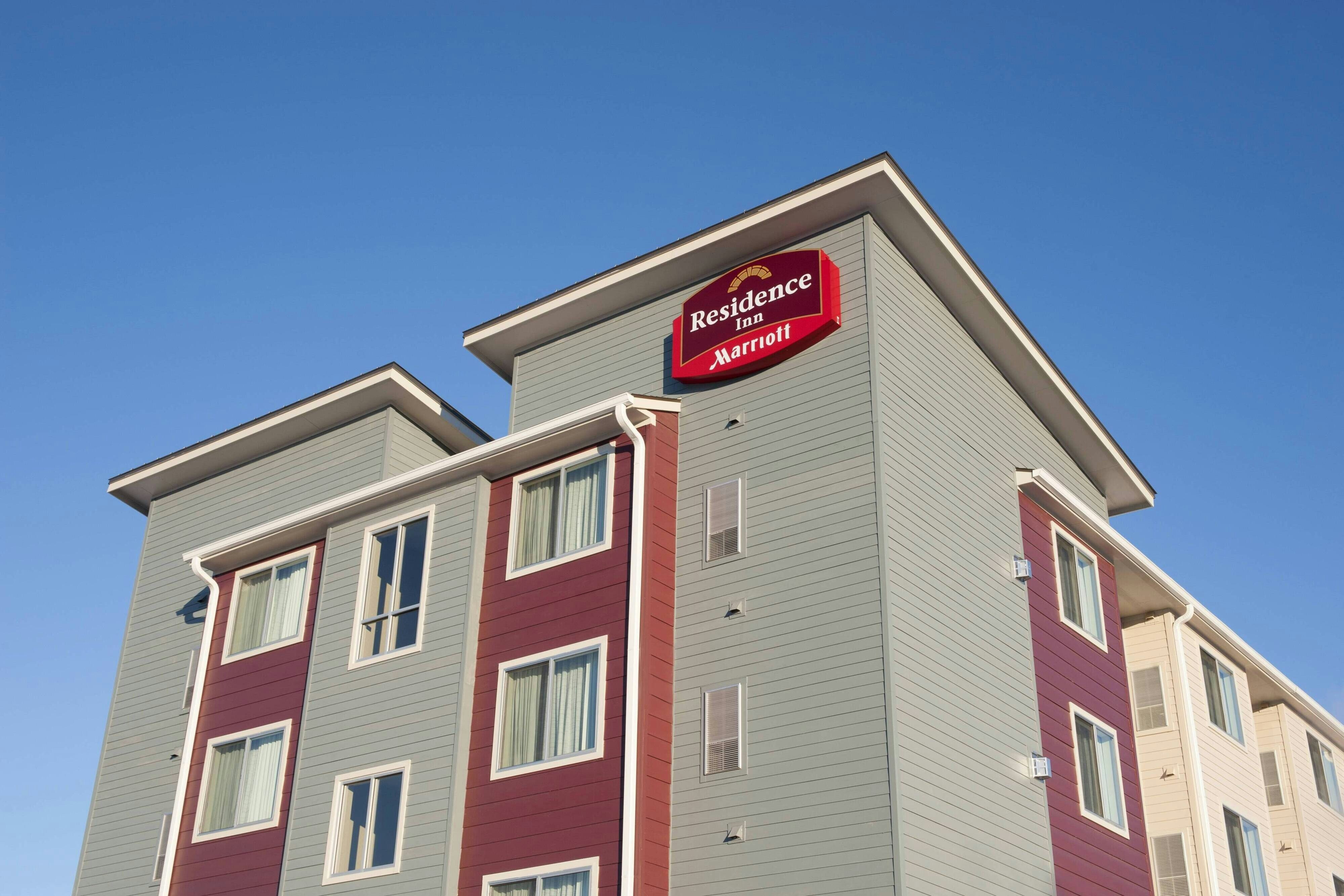 Residence Inn By Marriott Grand Rapids Airport 2/37