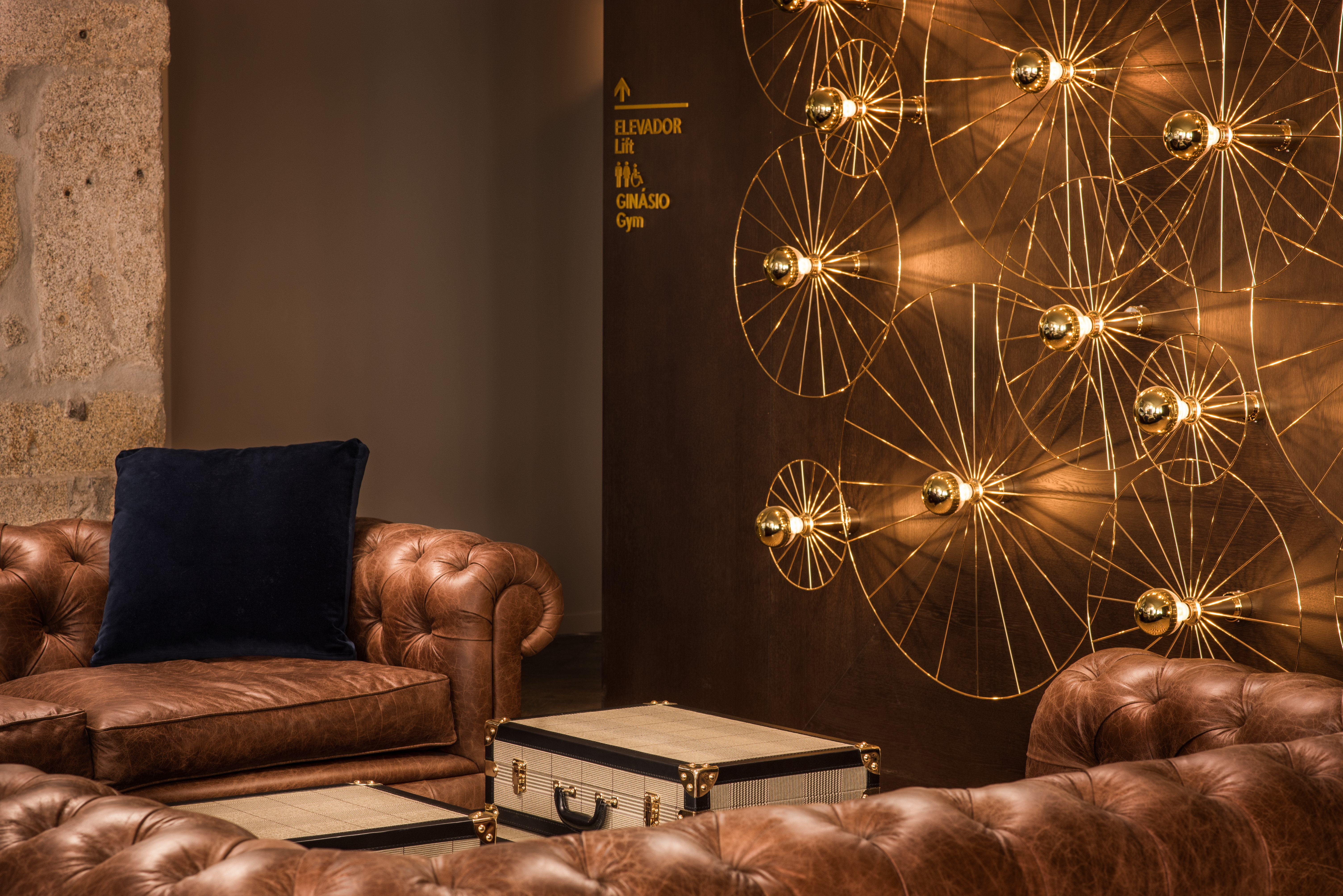 Lobby at Dorma Almada, PORTO