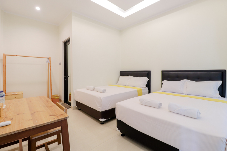 Superior, Double Bed, Stair View