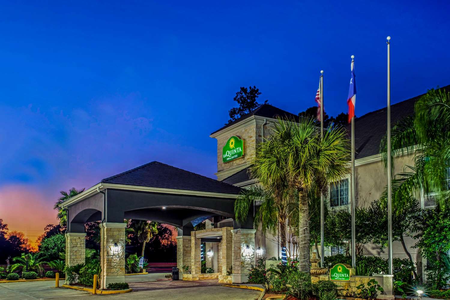 La Quinta Inn & Suites by Wyndham Kingwood Houston IAH Airpt 2/31