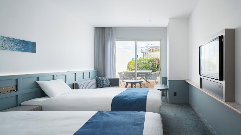 Lequ Okinawa Chatan Spa And Resort 23/70