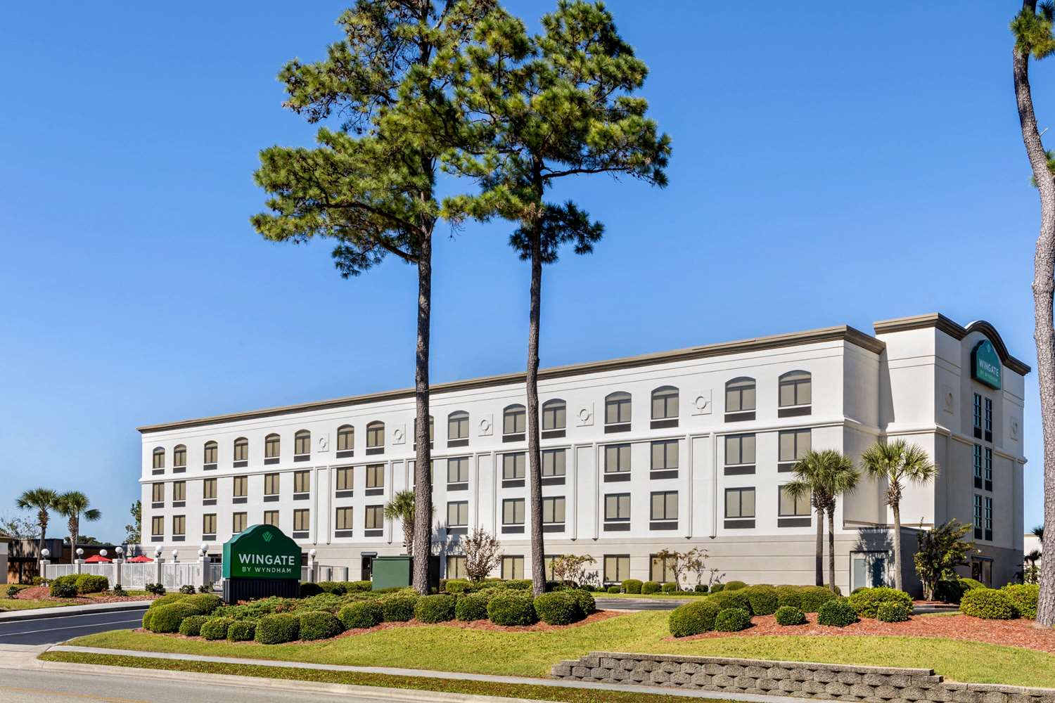 Wingate By Wyndham Wilmington 2/56