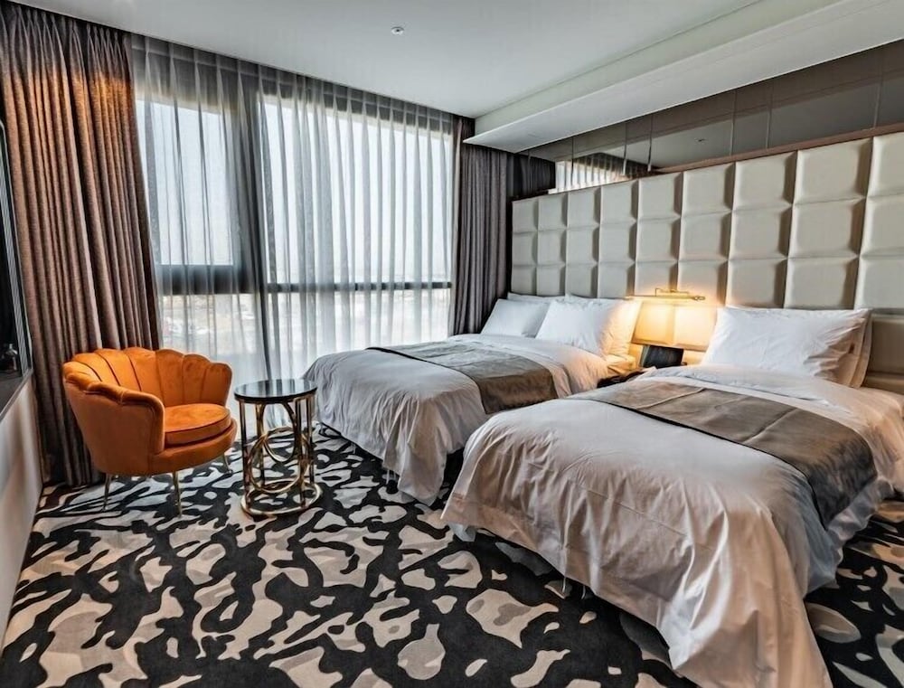 Best Louis Hamilton Hotel West Busan 4/38