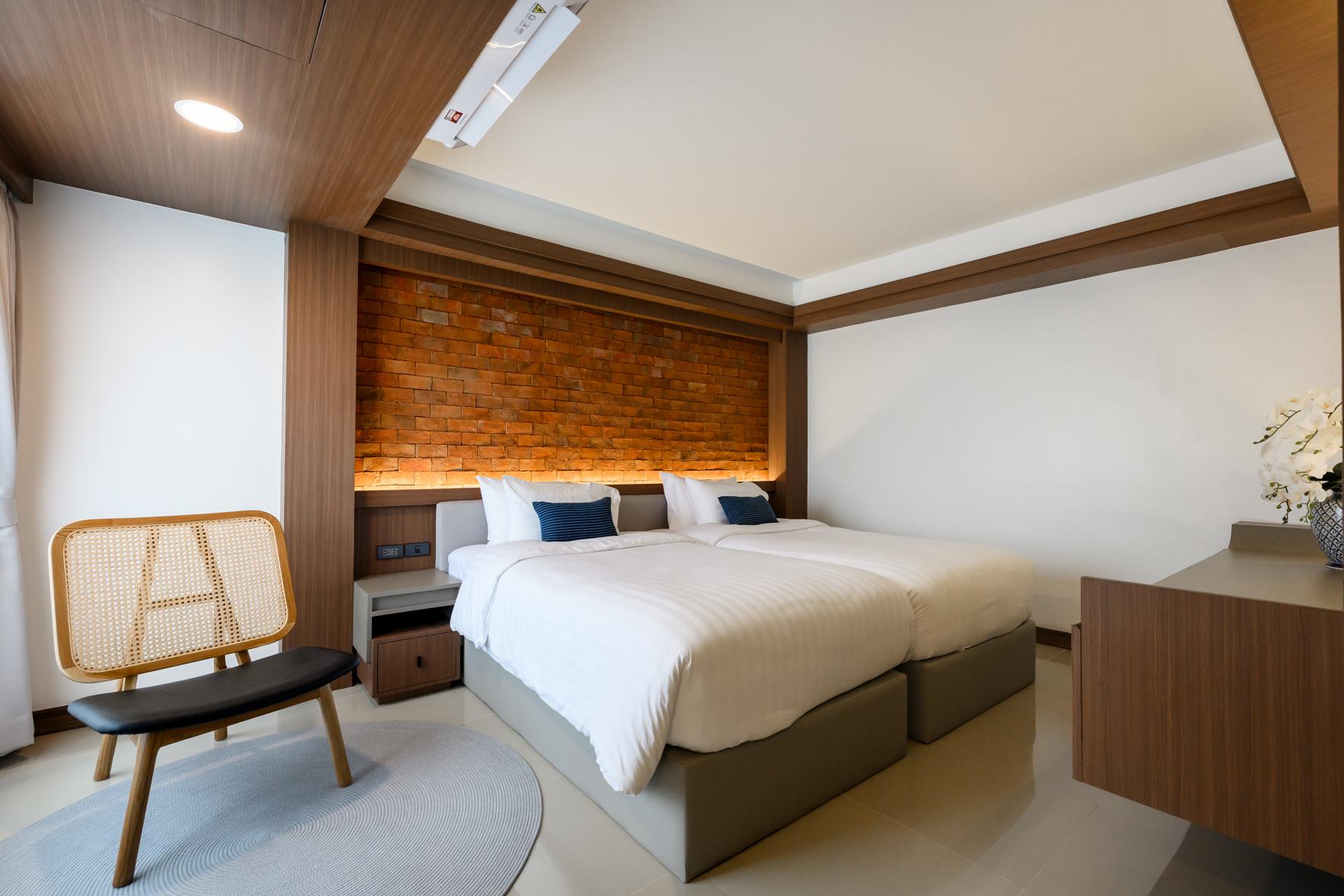 1 Bedroom, Heritage, Suite, Twin Beds, with View