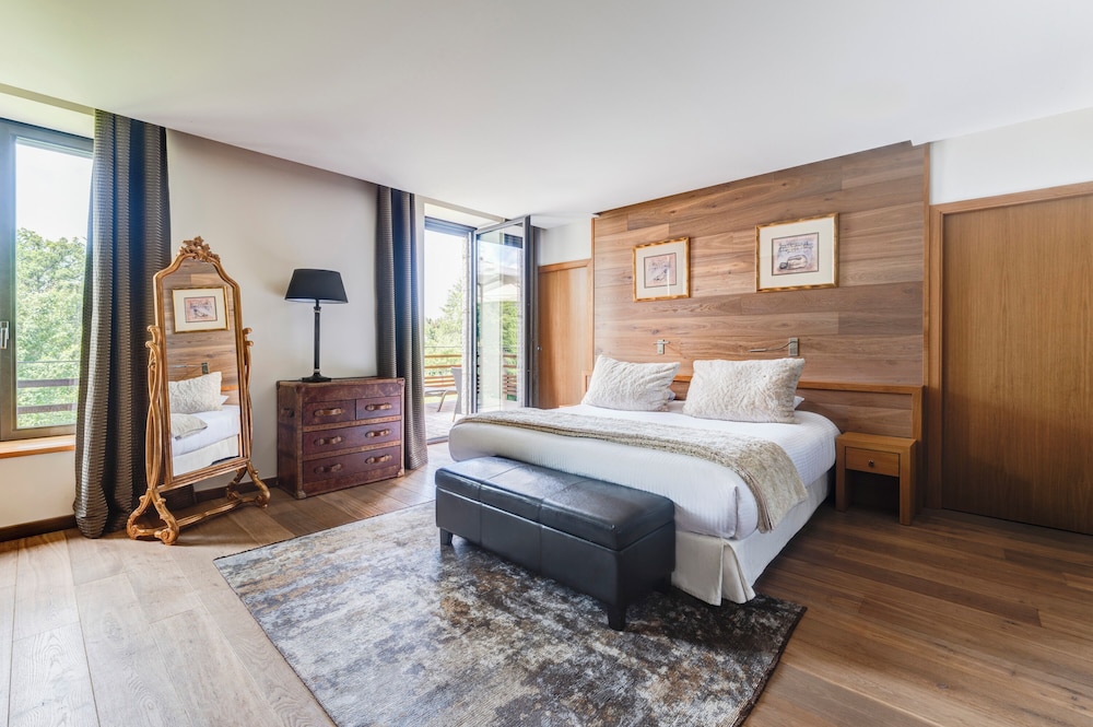 Relais Chateaux Chateau Des Avenieres 11/46