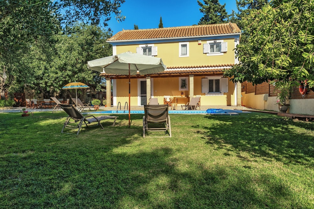 Villa Kardaris 48/57