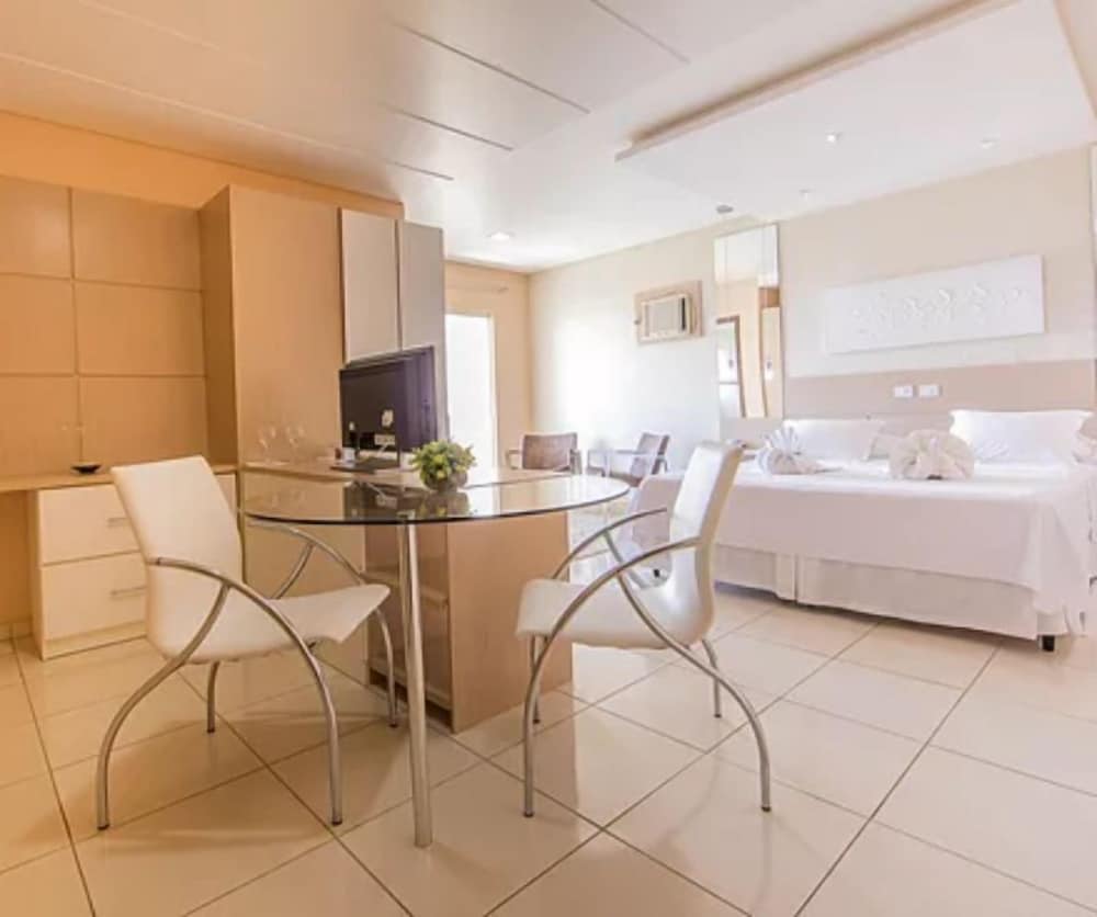 Marrua Hotel 40/49
