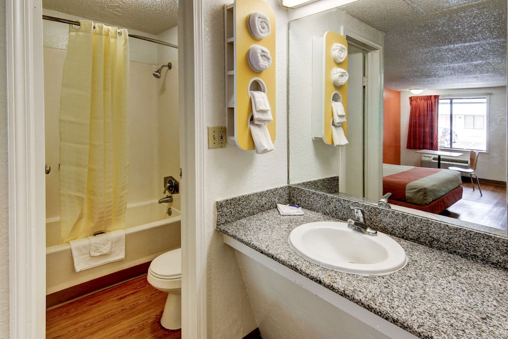 Motel6 Atlanta Airport - Union City 38/41