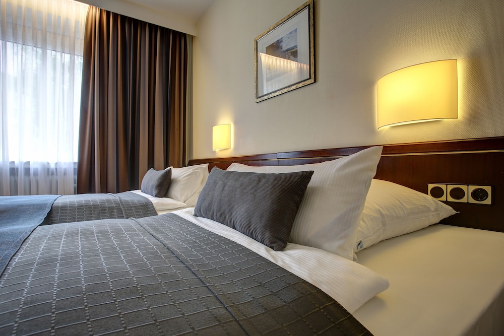 Trip Inn Hotel Esplanade 34/71