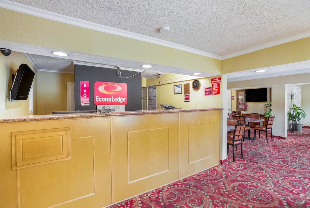 Econo Lodge Huntington - Barboursville University Area 4/34