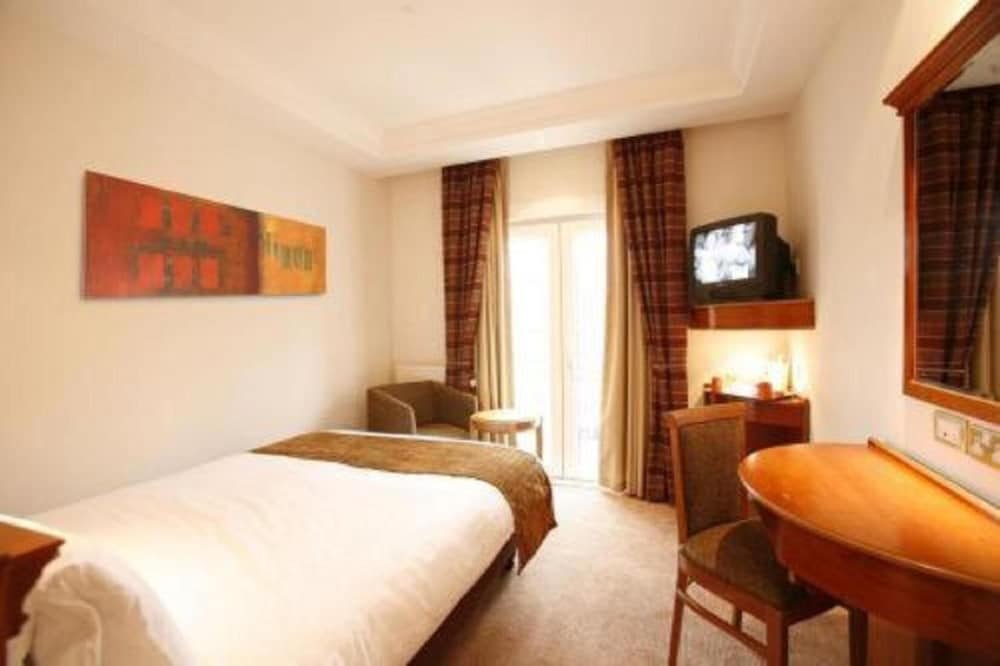 Airport Inn Manchester Hotel and Spa 23/71