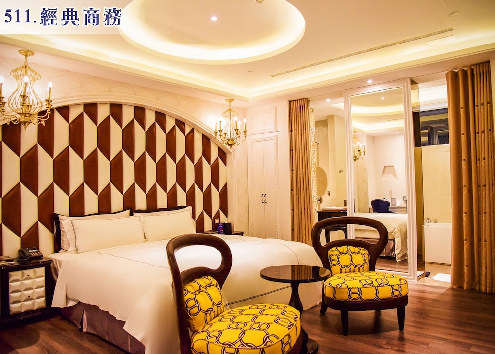 The Castle Ballet Taichung A Boutique Hotel 65/77
