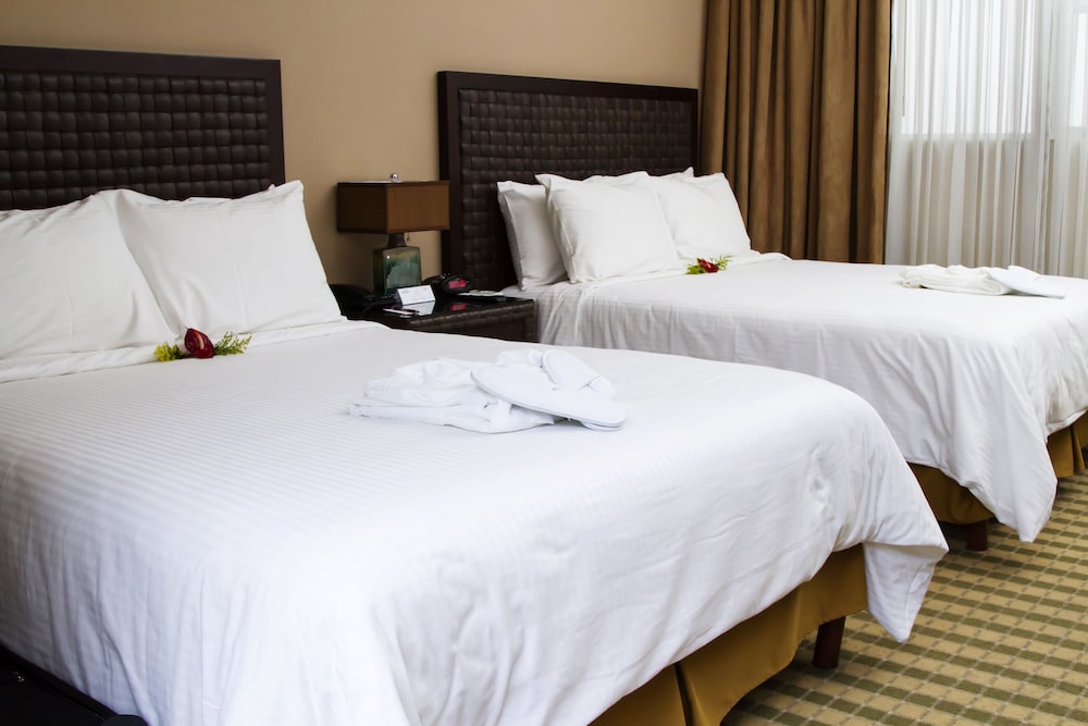 Rincon Del Valle Hotel Suites 13/74