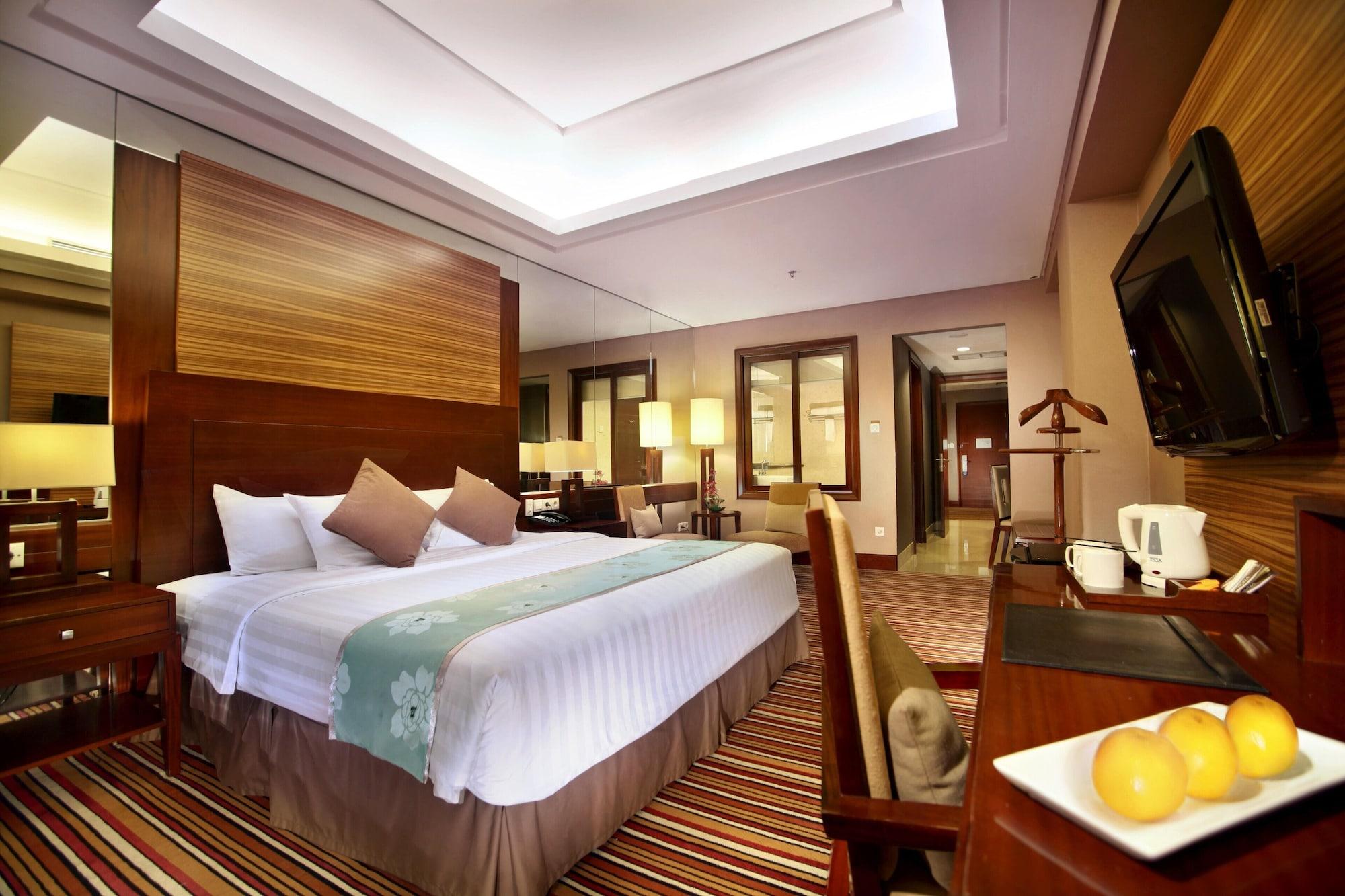 ASTON Suite