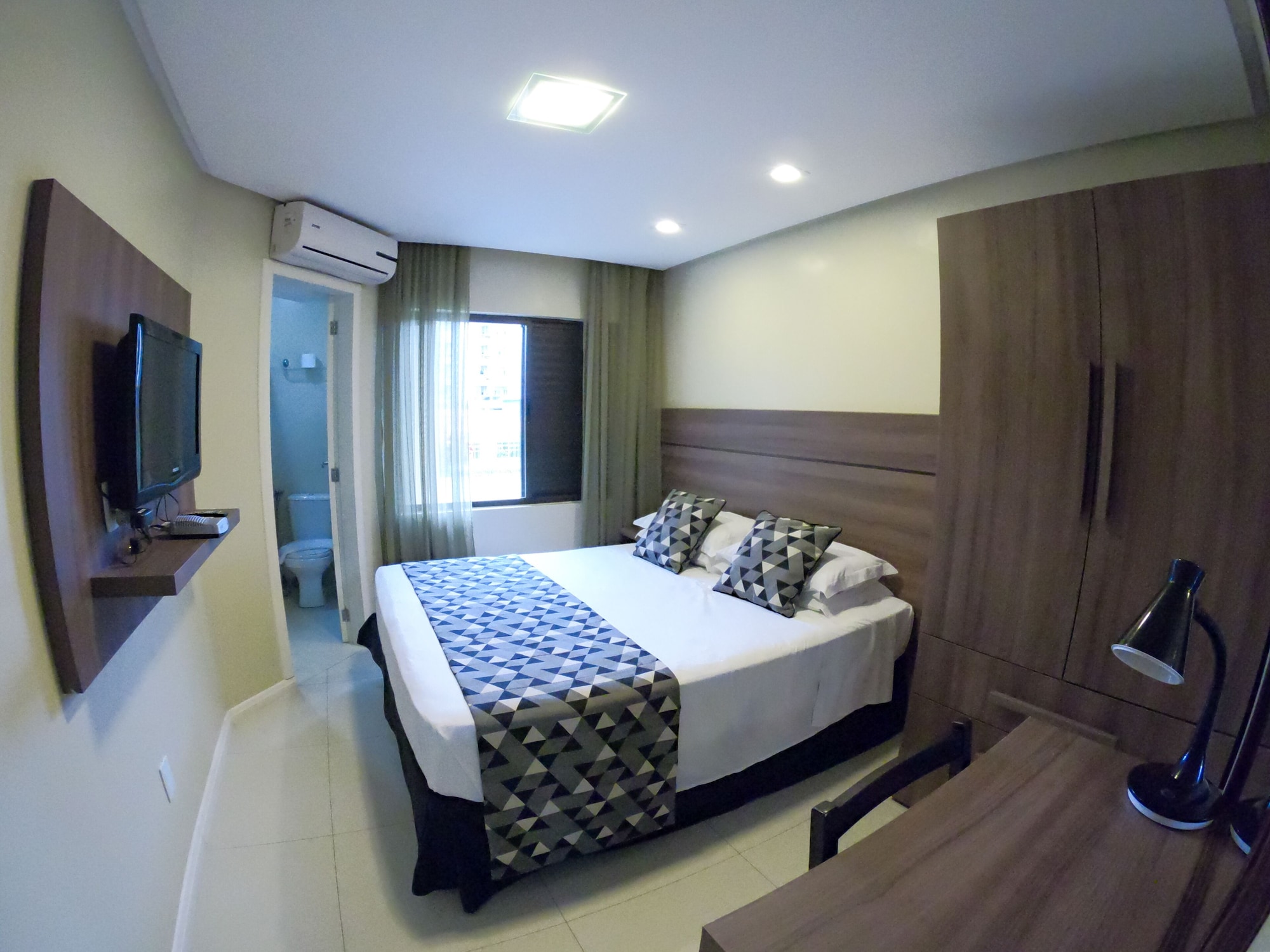 2 BEDROOMS, APARTMENT, SEA VIEW