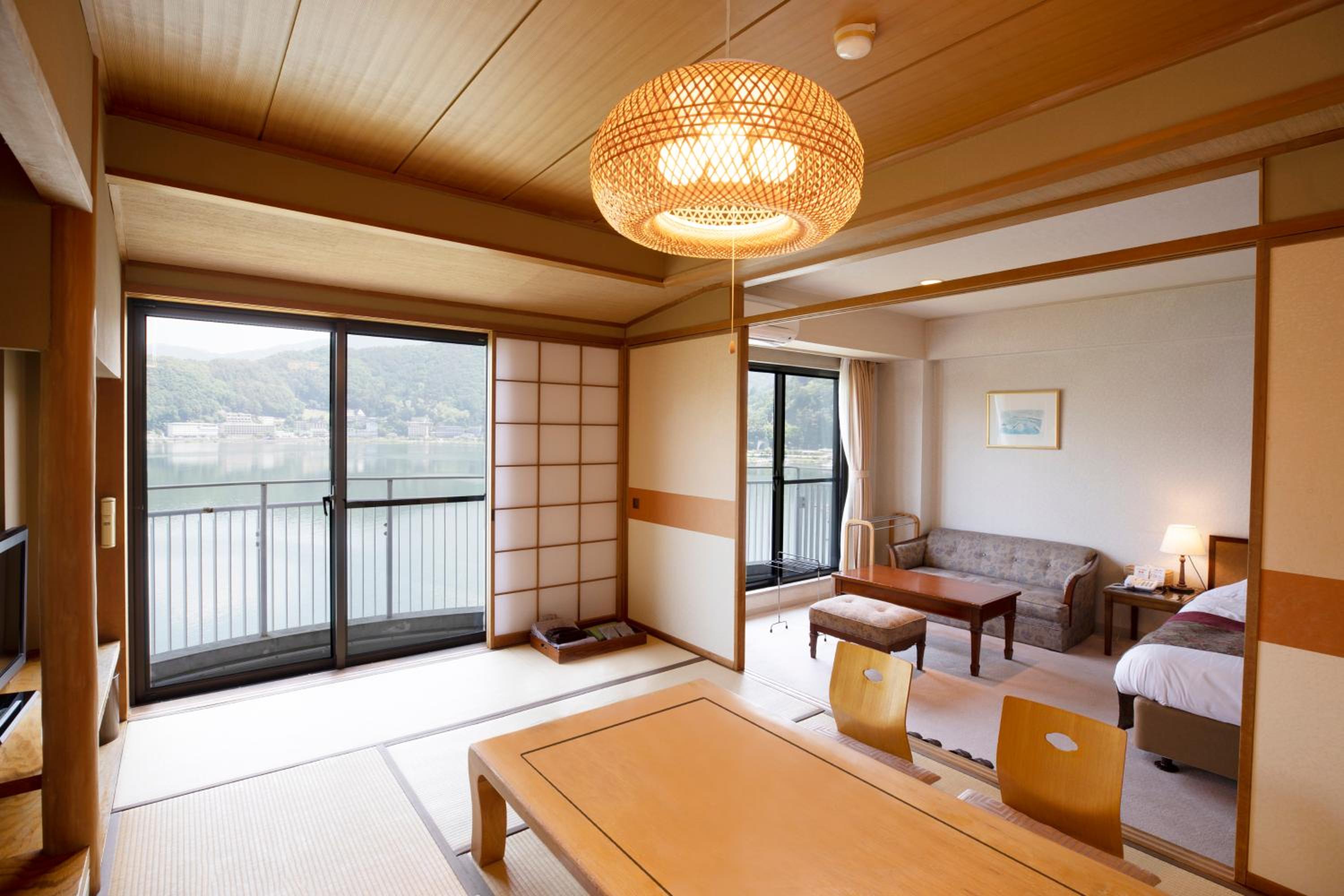 Superior, Lake View, Tatami, East Wing، Fuji Lake Hotel 6/6