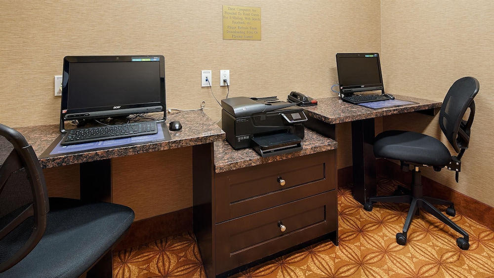 Best Western Estevan Inn & Suites 25/25