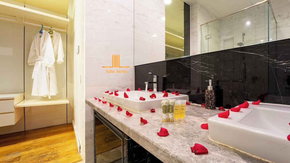 Saba Suites At The Face Platinum Klcc Bukit Bintang 50/50