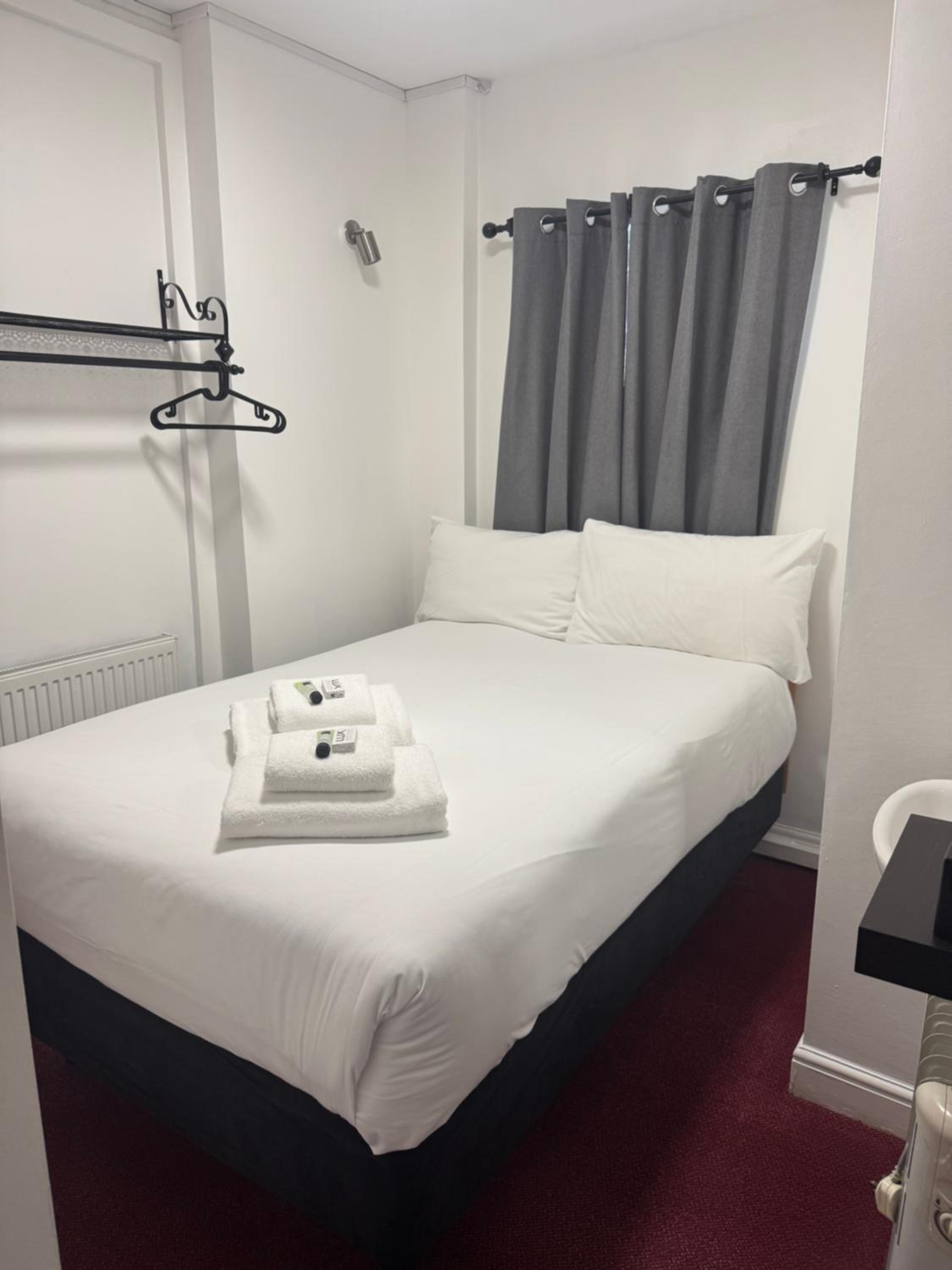 Room, Single, External Bathroom